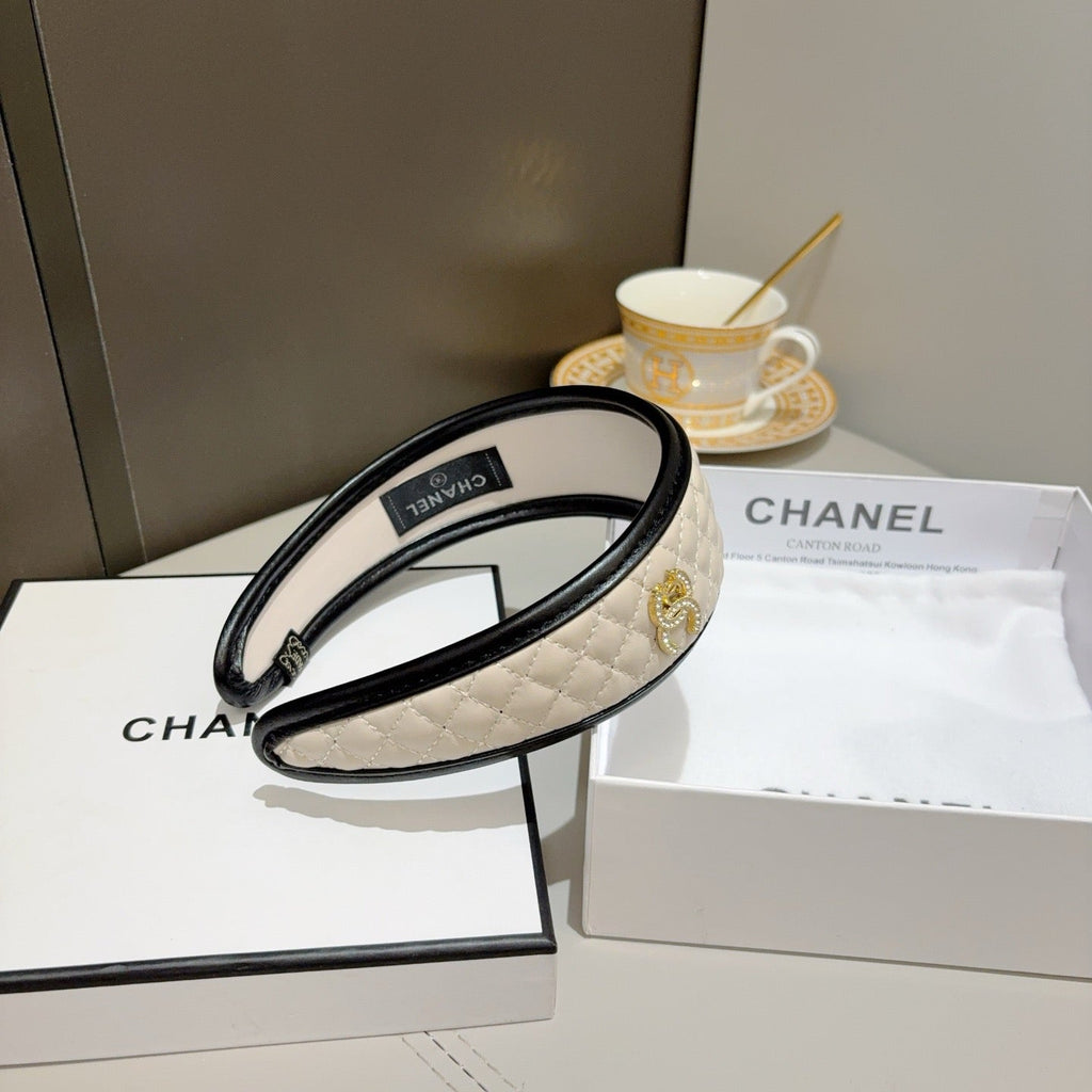 Chanel Headband with Logo White in Leather 204858