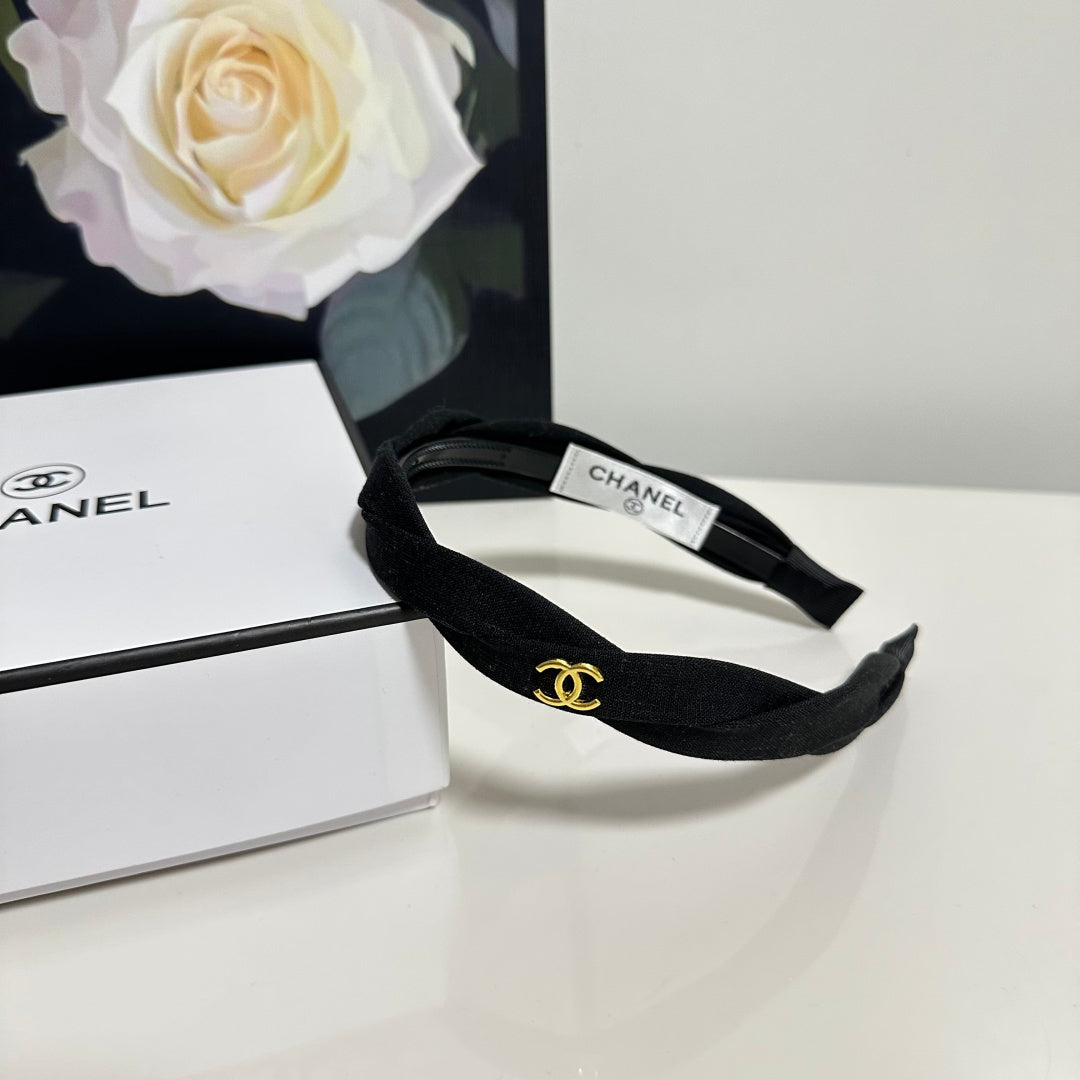 Chanel Headband Black in Cloth 201910