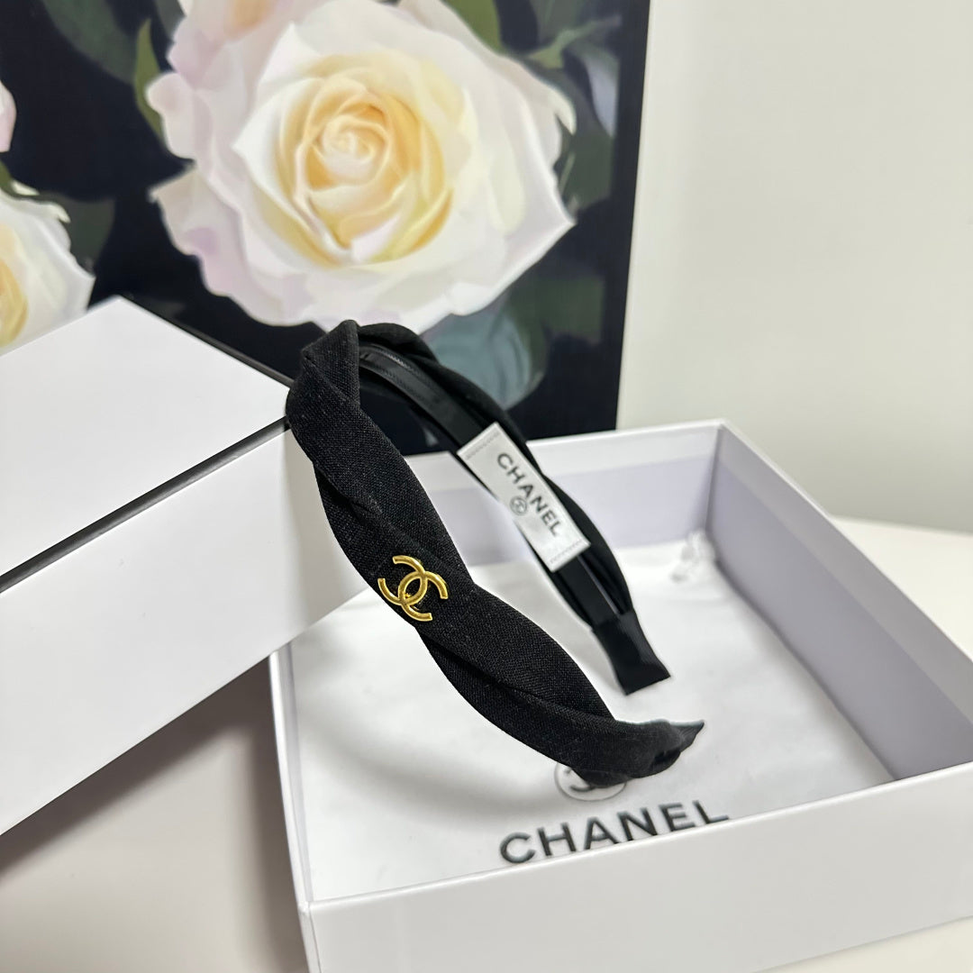 Chanel Headband Black in Cloth 201910