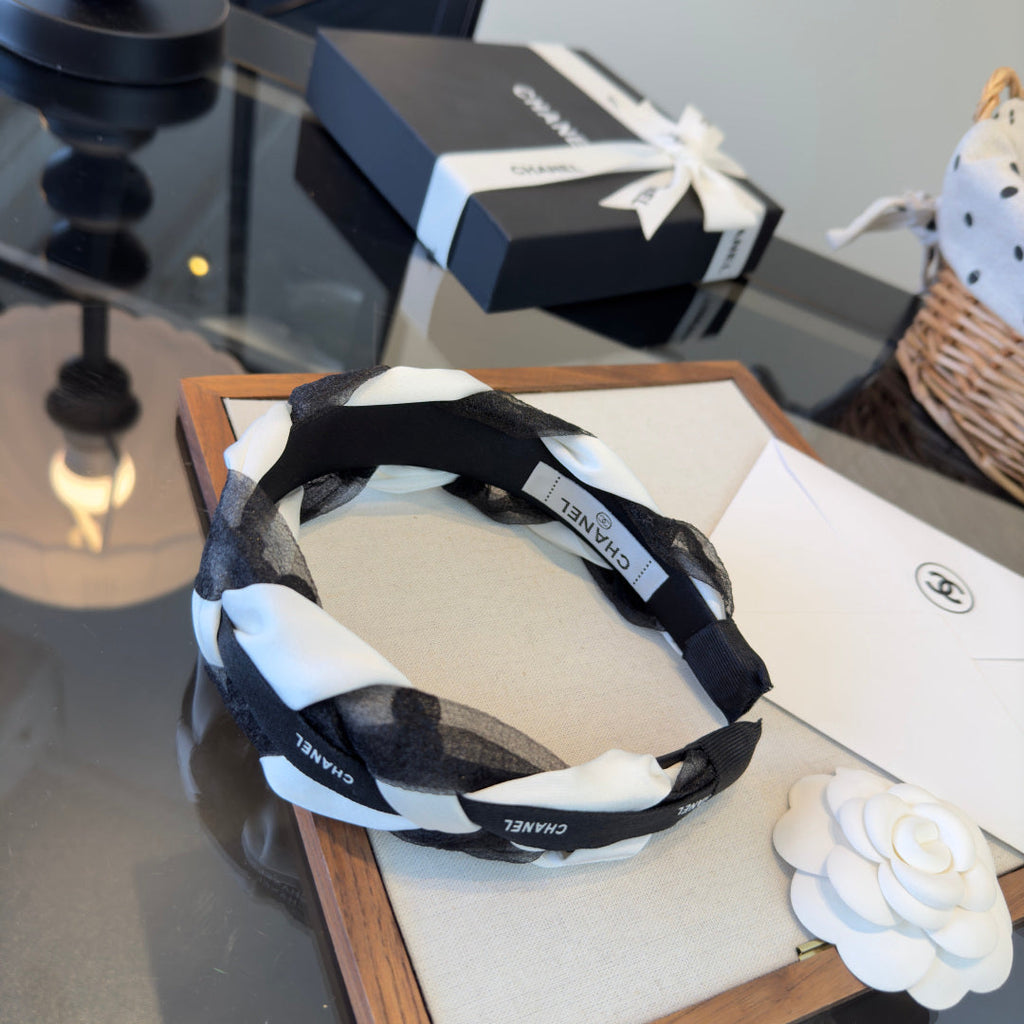 CC 26s Black White Headband 275558