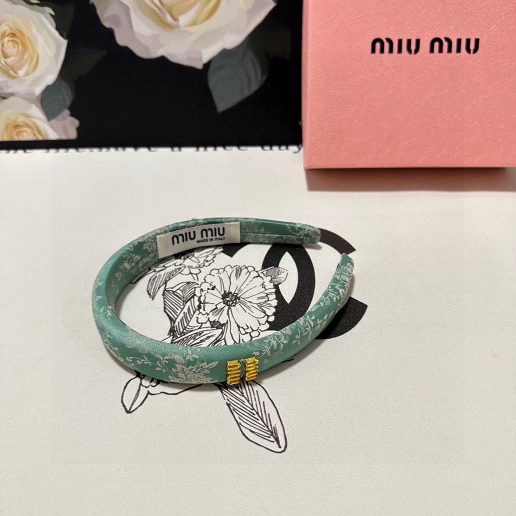 HEADBAND WITH GARNITURE PRINT IN VIRIDIAN GREEN SILK 432823